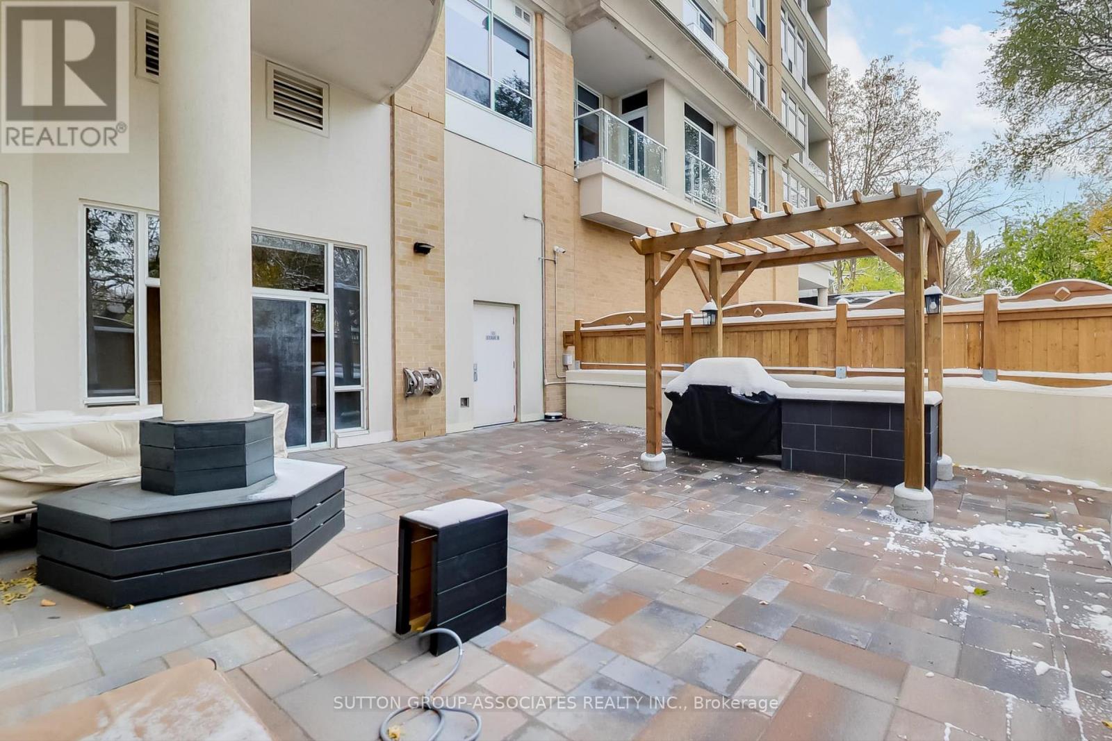 406 - 2 Edith Drive, Toronto, Ontario  M4R 2H7 - Photo 25 - C12534038