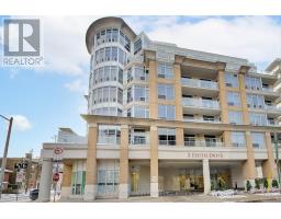 406 - 2 EDITH DRIVE, Toronto, Ontario