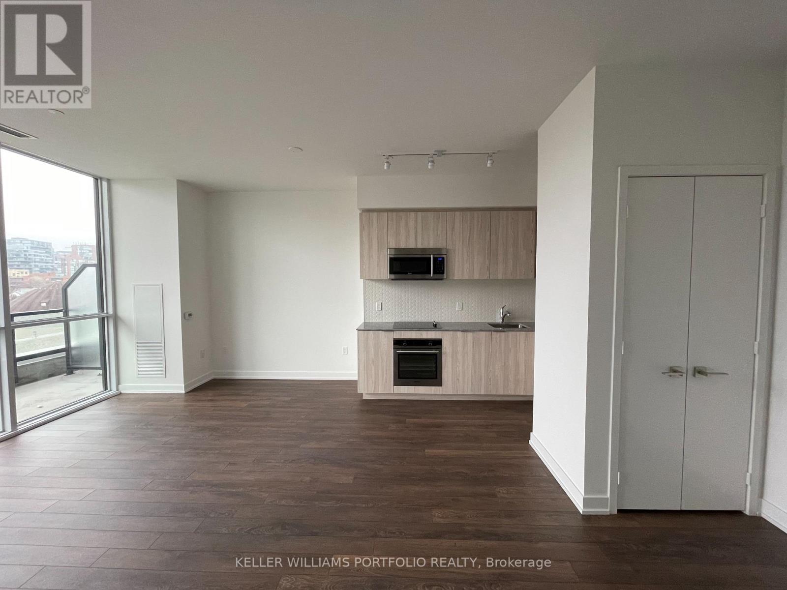 414 - 50 Ordnance Street, Toronto, Ontario  M6K 0C9 - Photo 2 - C12534080