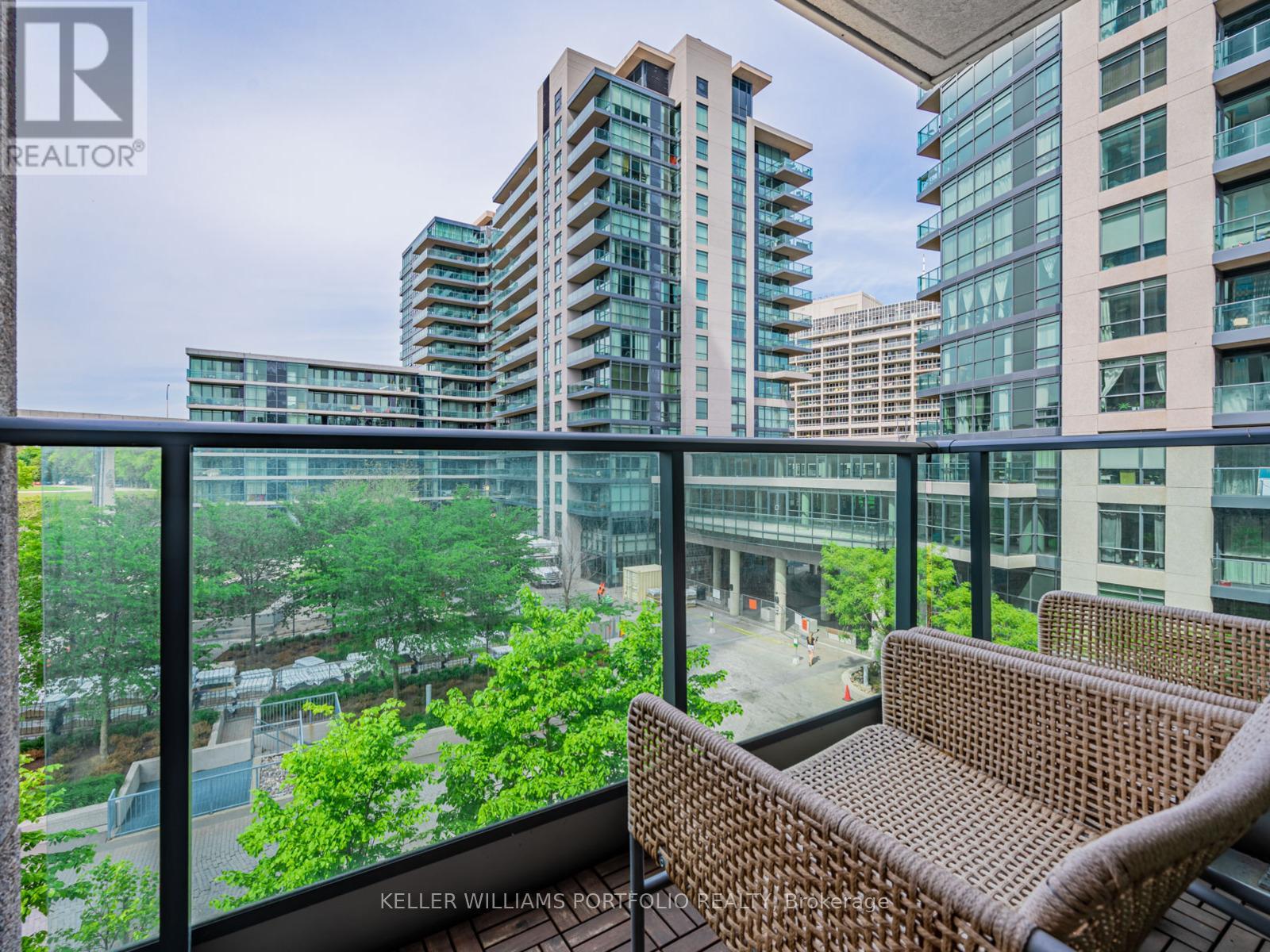 411 - 215 Fort York Boulevard, Toronto, Ontario  M5V 4A2 - Photo 17 - C12534086