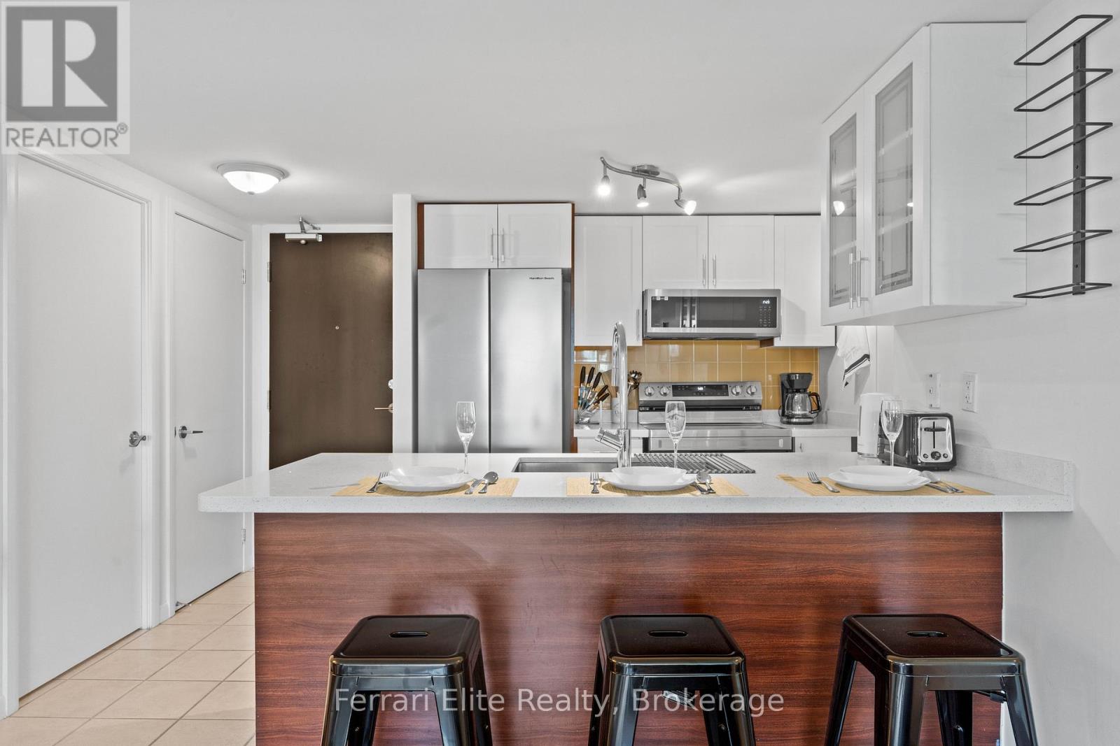 427 - 231 FORT YORK BOULEVARD, Toronto, Ontario