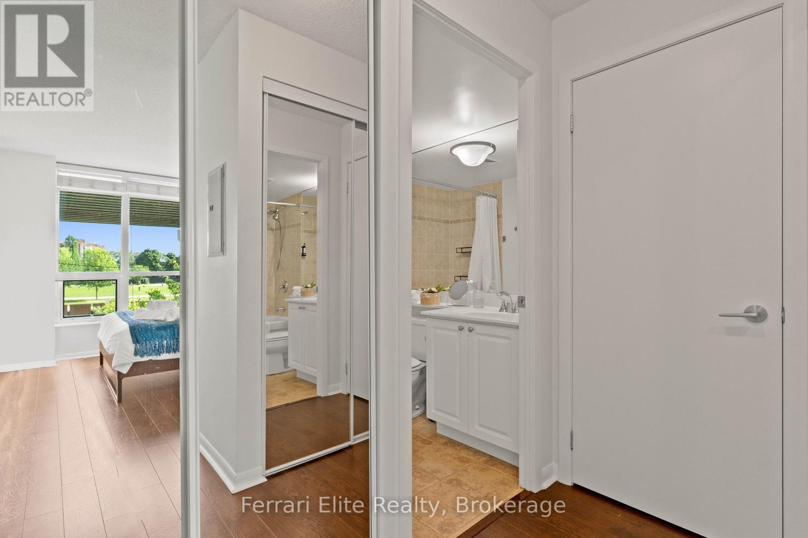 427 - 231 Fort York Boulevard, Toronto, Ontario  M5V 1B2 - Photo 7 - C12534102