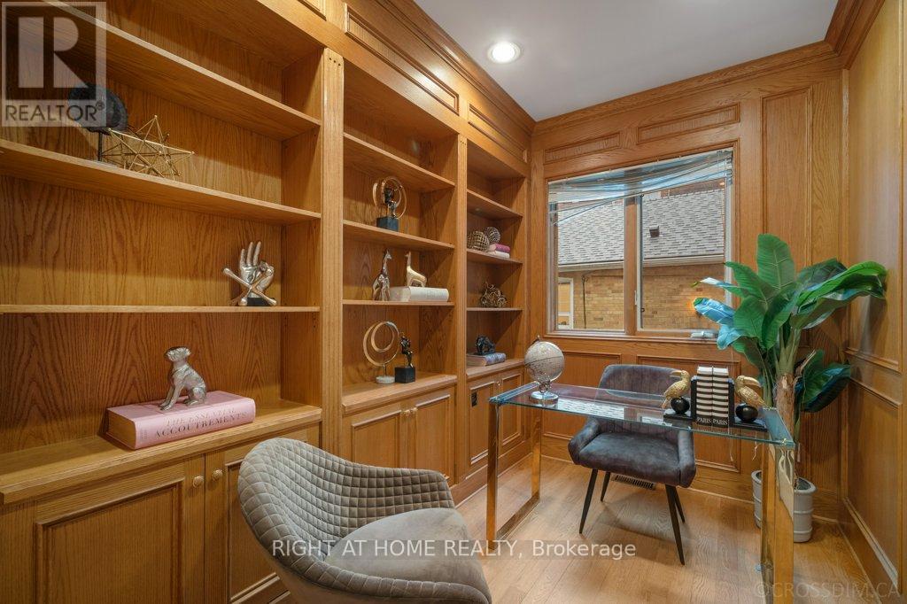 260 Byng Avenue, Toronto, Ontario  M2N 4L3 - Photo 12 - C12534112