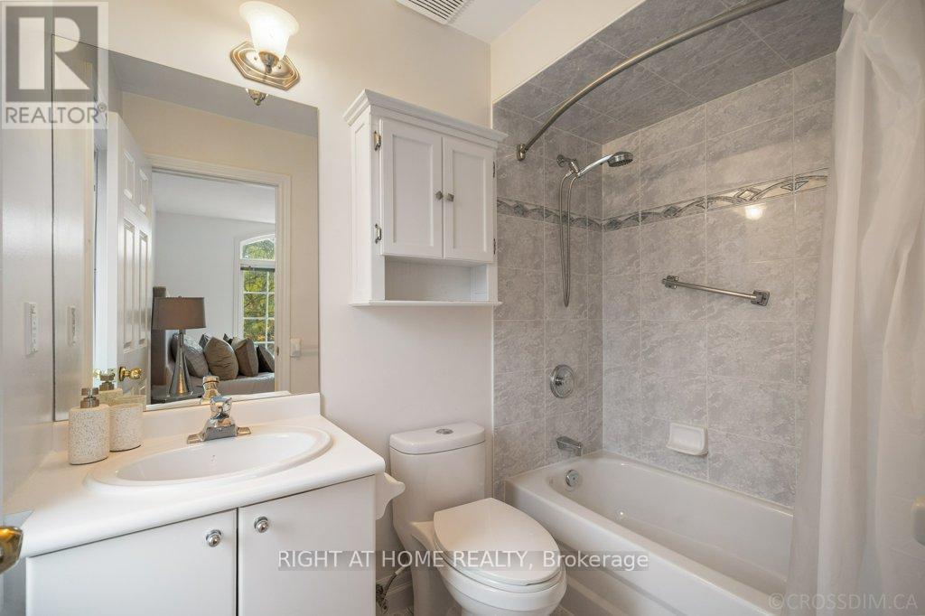 260 Byng Avenue, Toronto, Ontario  M2N 4L3 - Photo 30 - C12534112