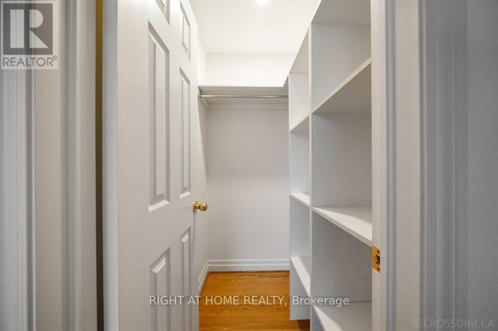 260 Byng Avenue, Toronto, Ontario  M2N 4L3 - Photo 31 - C12534112