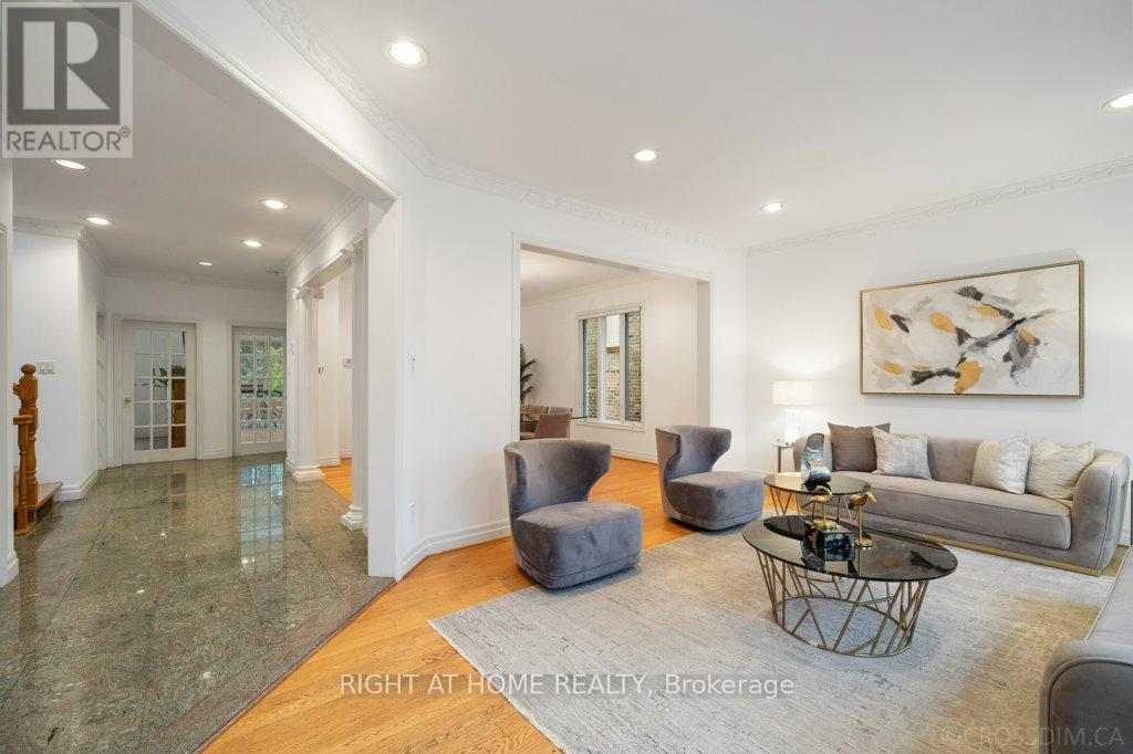 260 Byng Avenue, Toronto, Ontario  M2N 4L3 - Photo 6 - C12534112