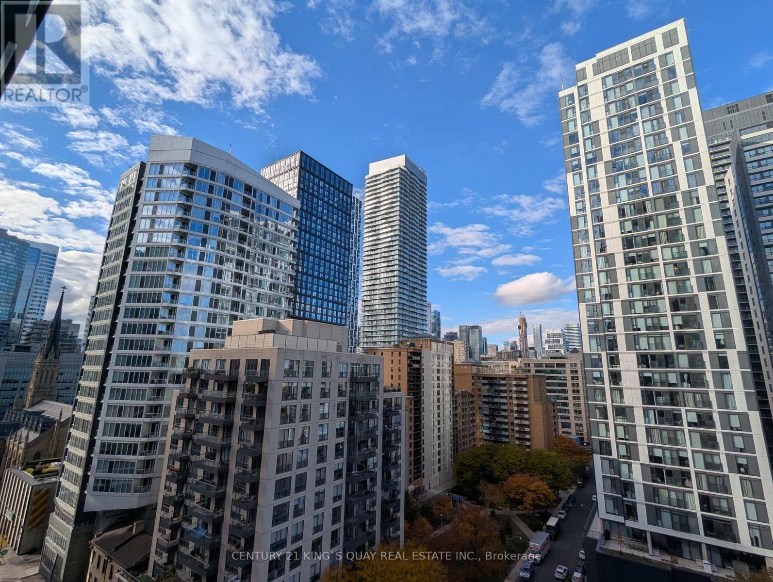 1304 - 47 MUTUAL STREET, Toronto, Ontario