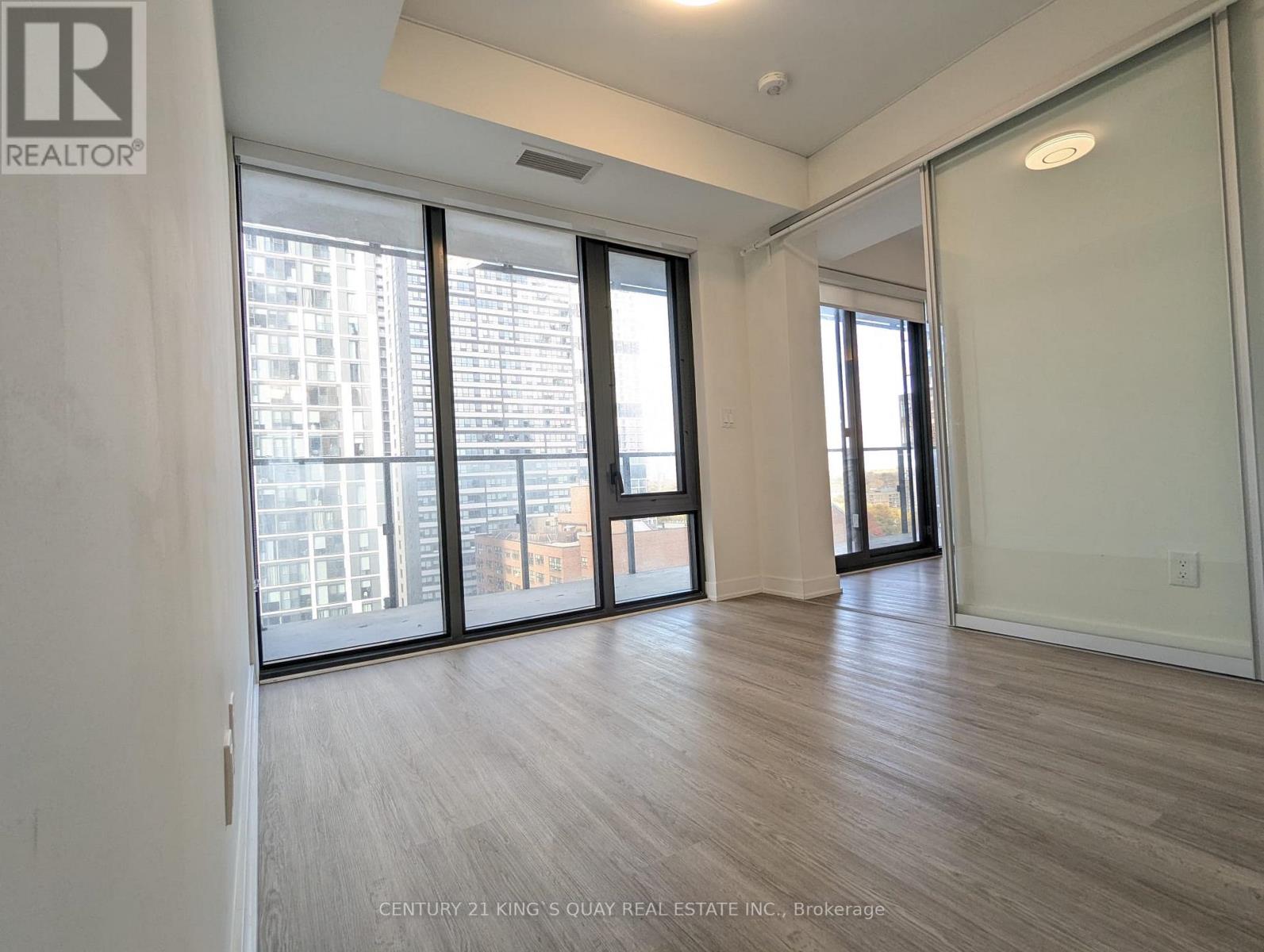 1304 - 47 Mutual Street, Toronto, Ontario  M5B 0C6 - Photo 6 - C12534136