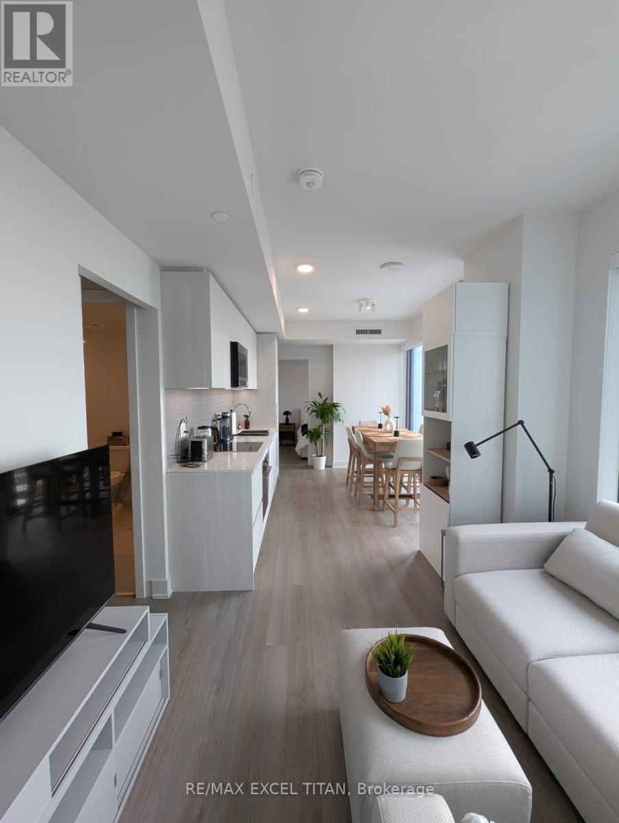 4102 - 8 Cumberland Street, Toronto, Ontario  M4W 0B6 - Photo 5 - C12534226