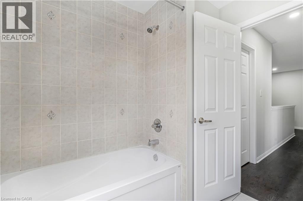 897 Farmstead Drive, Halton, Ontario  L9T 8J5 - Photo 34 - 40773862