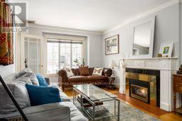 22 Airley Crescent, Toronto, Ontario  M4K 4H6 - Photo 2 - E12534058