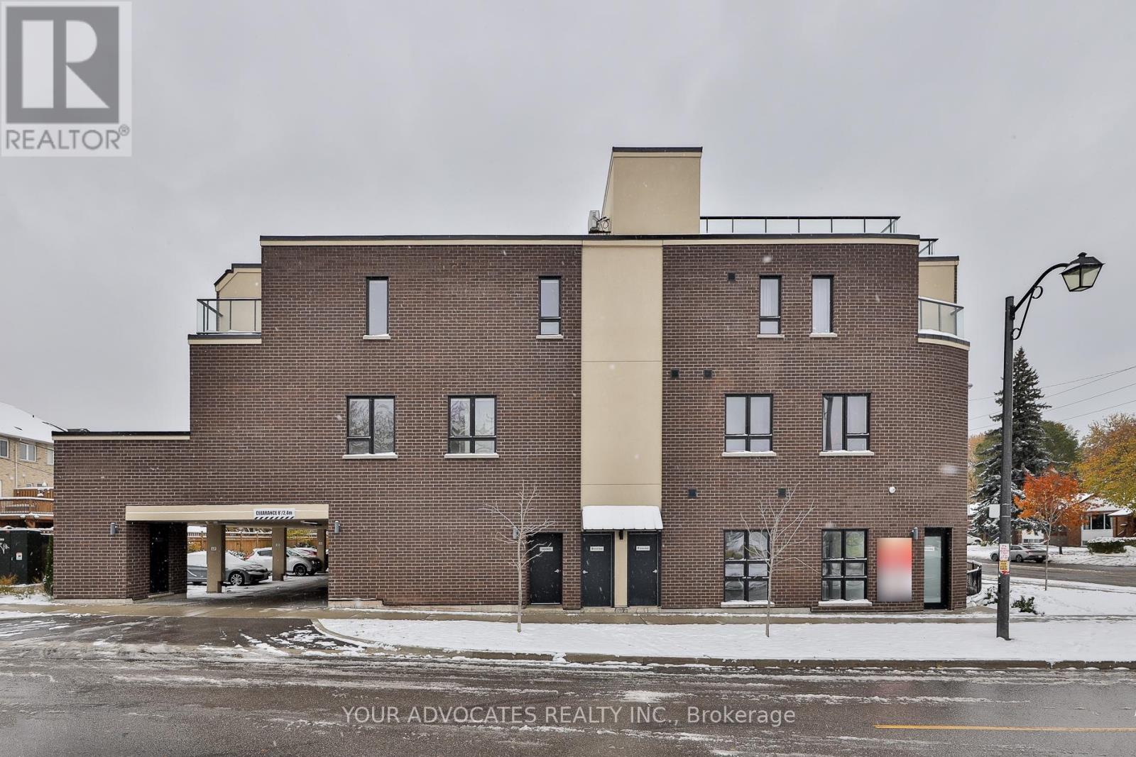 9 Vivian Road, Toronto, Ontario  M1M 0E4 - Photo 3 - E12534078