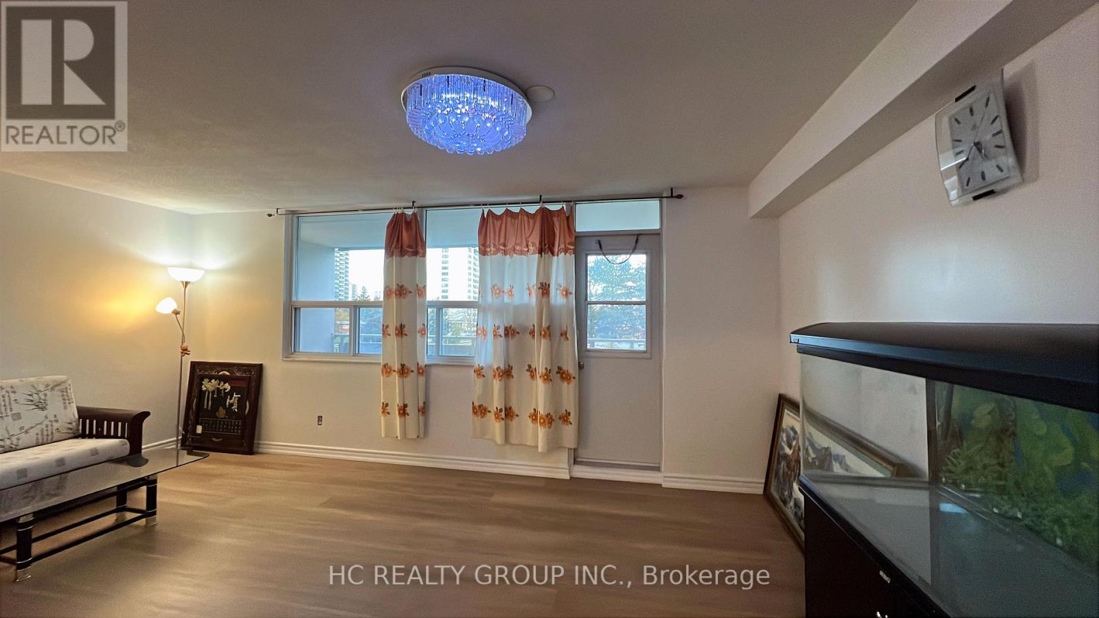 210 - 2550 Pharmacy Avenue, Toronto, Ontario  M1W 1H9 - Photo 2 - E12534140