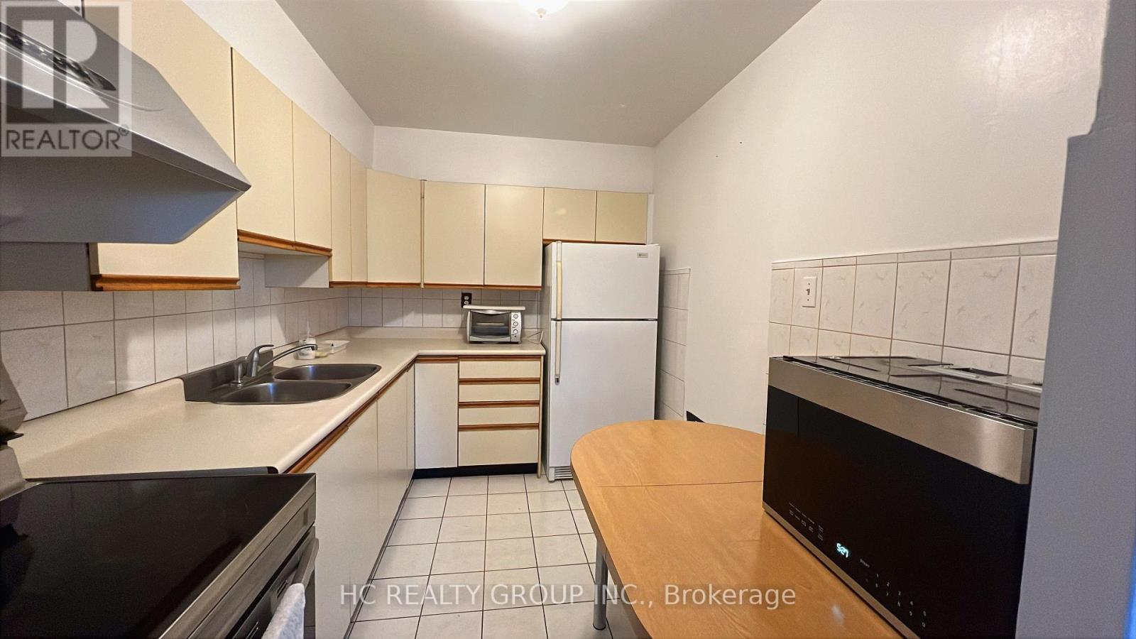 210 - 2550 Pharmacy Avenue, Toronto, Ontario  M1W 1H9 - Photo 7 - E12534140