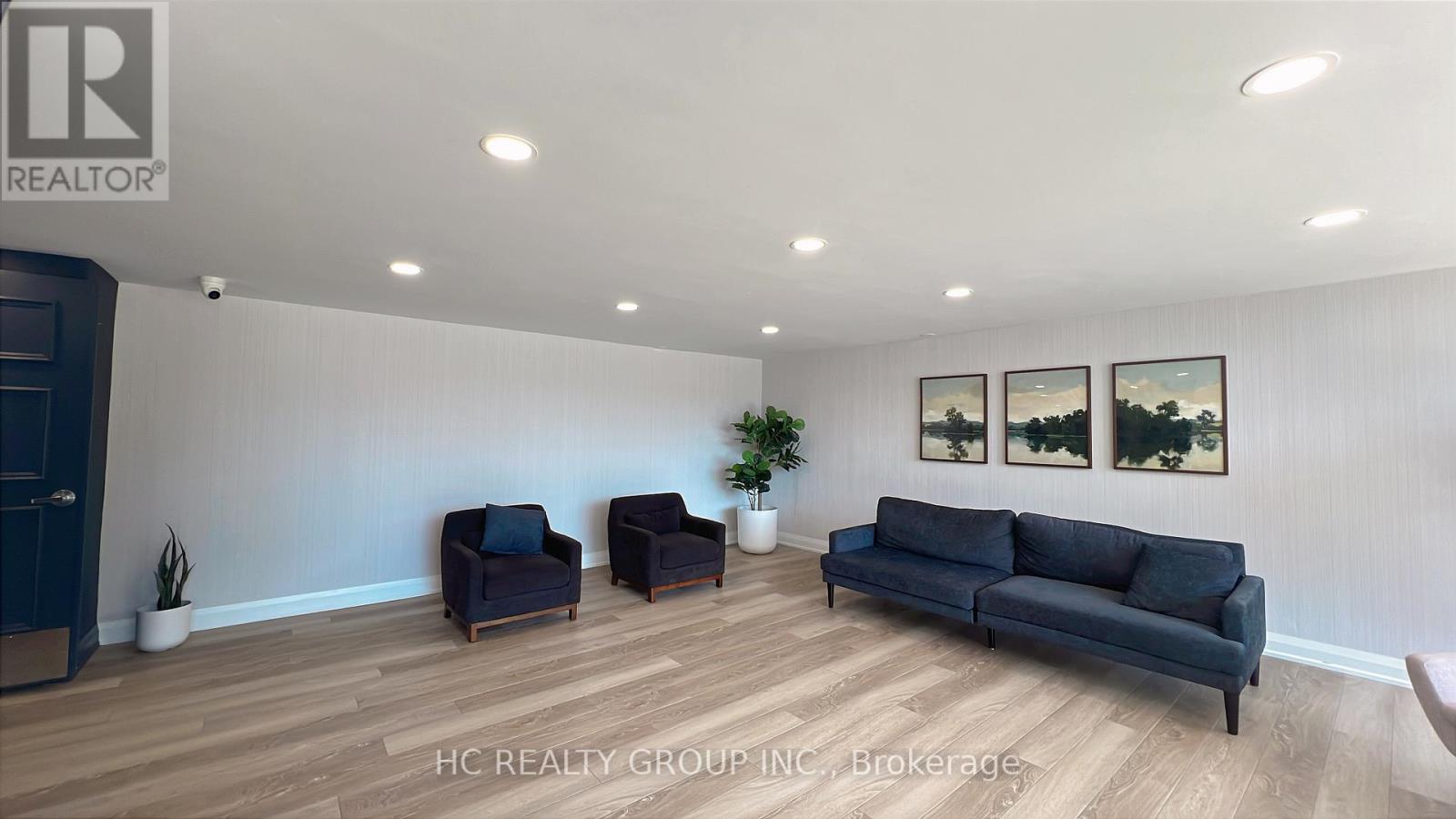 210 - 2550 Pharmacy Avenue, Toronto, Ontario  M1W 1H9 - Photo 9 - E12534140