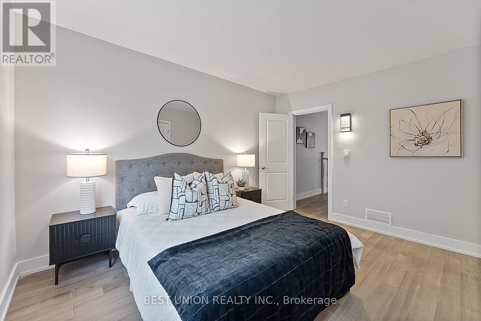 898 Greenwood Avenue, Toronto, Ontario  M4J 4B8 - Photo 18 - E12534142