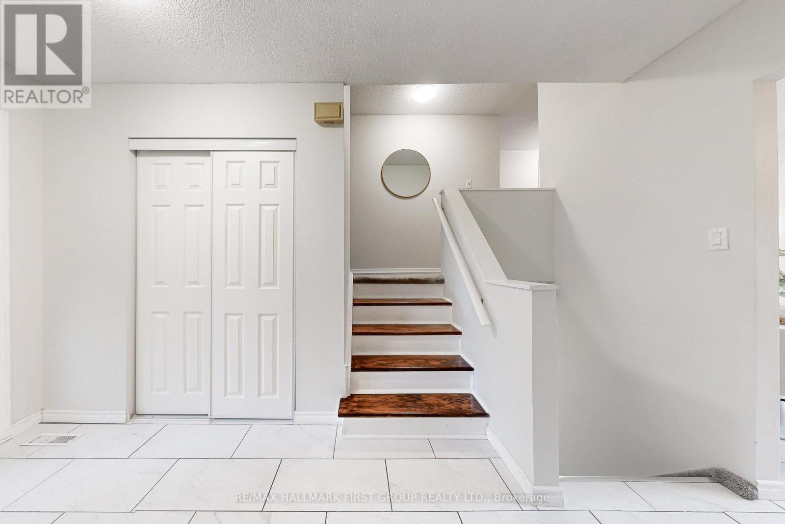 1059 Basswood Court, Oshawa, Ontario  L1H 2G9 - Photo 17 - E12534182