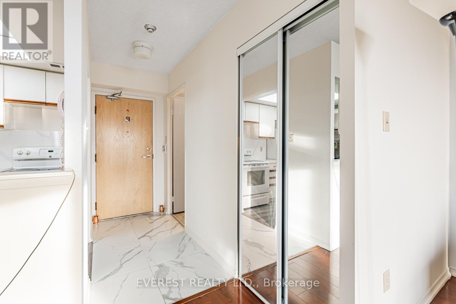 1714 - 5 Greystone Walk Drive, Toronto, Ontario  M1K 5J5 - Photo 3 - E12529238