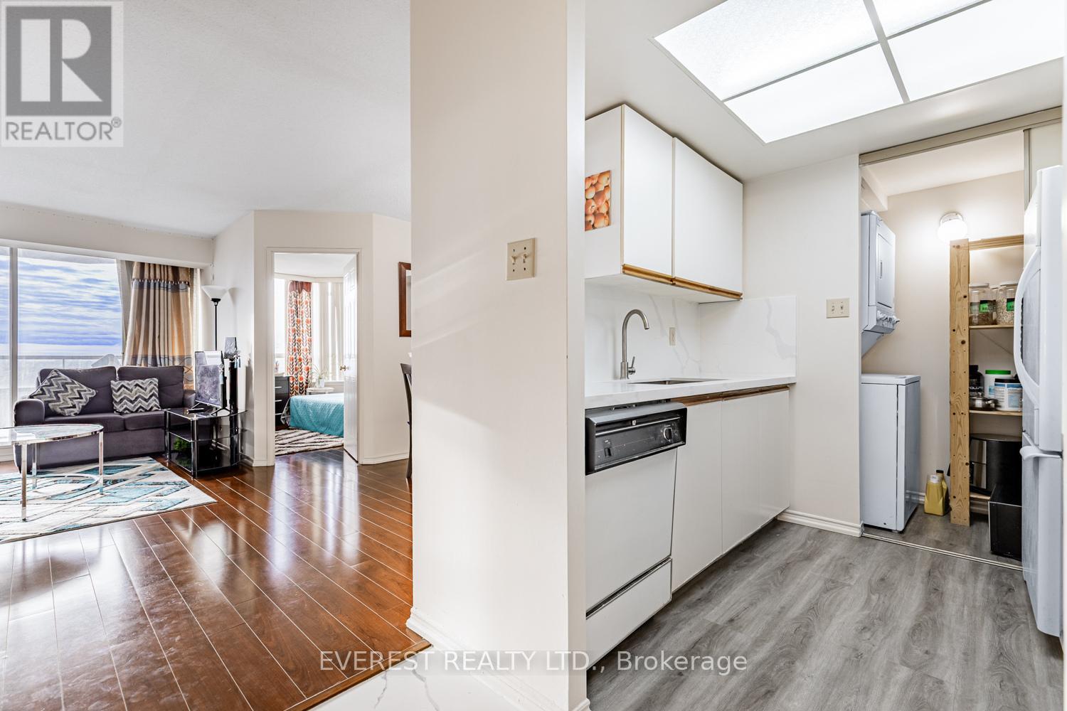 1714 - 5 Greystone Walk Drive, Toronto, Ontario  M1K 5J5 - Photo 7 - E12529238