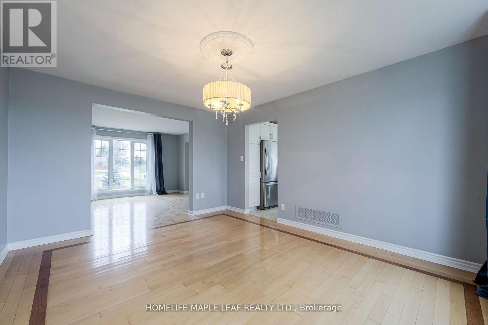 3501 Mccarthy Drive, Clearview, Ontario  L0M 1N0 - Photo 21 - S12533920