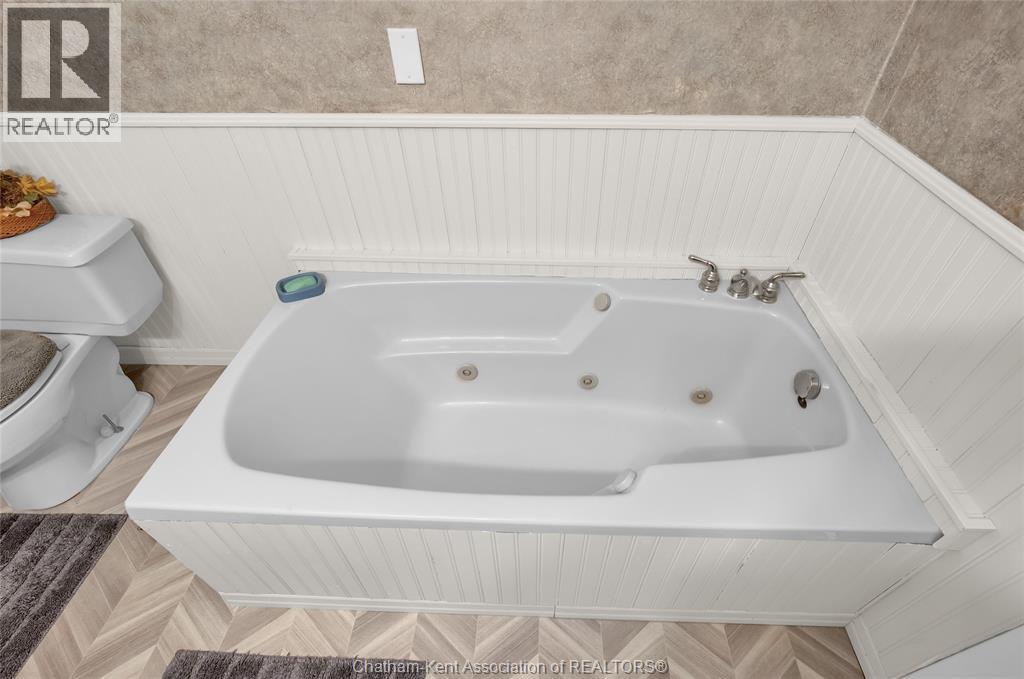 10374 Shepherds Line, Dresden, Ontario N0P 1M0 - Photo 14 - 25028569