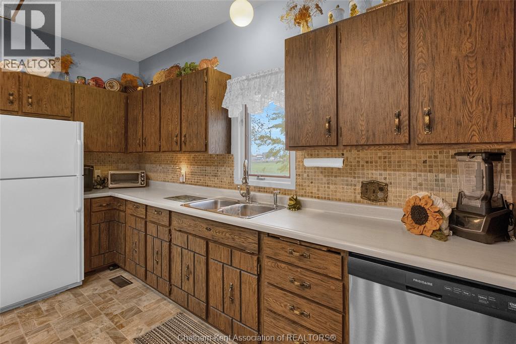 10374 Shepherds Line, Dresden, Ontario N0P 1M0 - Photo 24 - 25028569