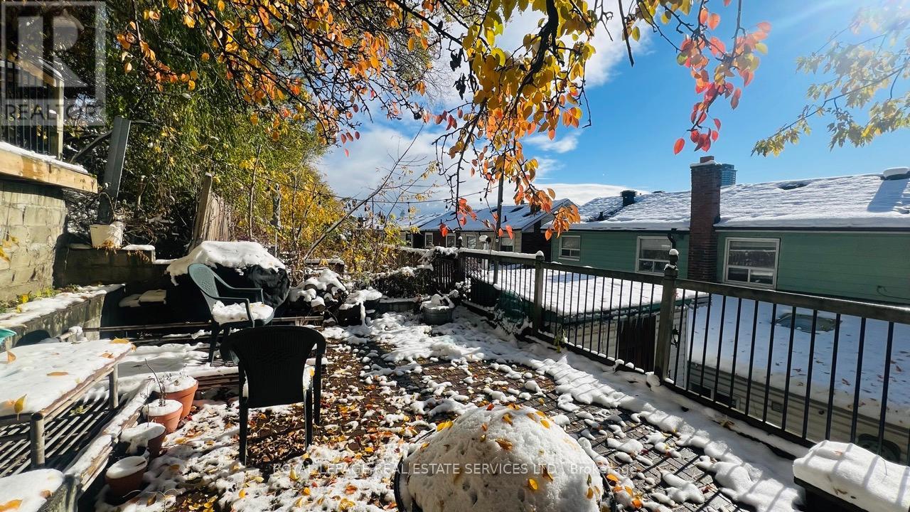 1516 Davenport Road, Toronto, Ontario  M6H 2H8 - Photo 48 - W12503360