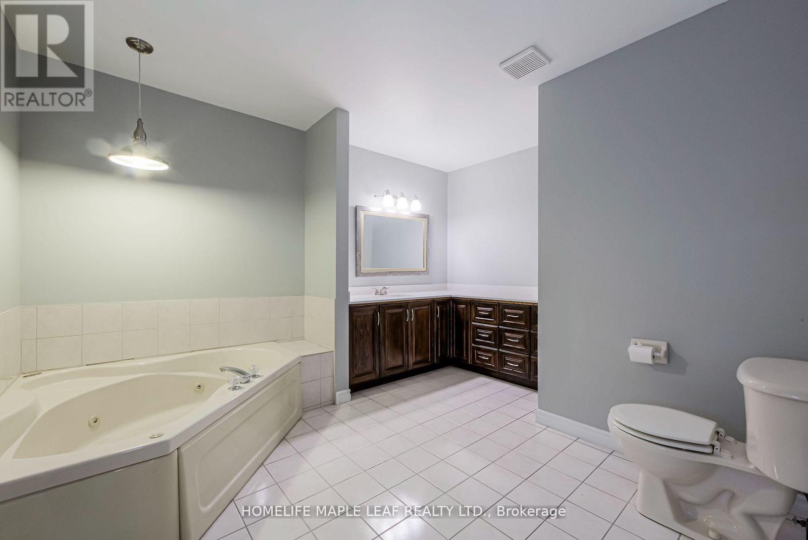 3501 Mccarthy Drive, Clearview, Ontario  L0M 1N0 - Photo 35 - S12533920