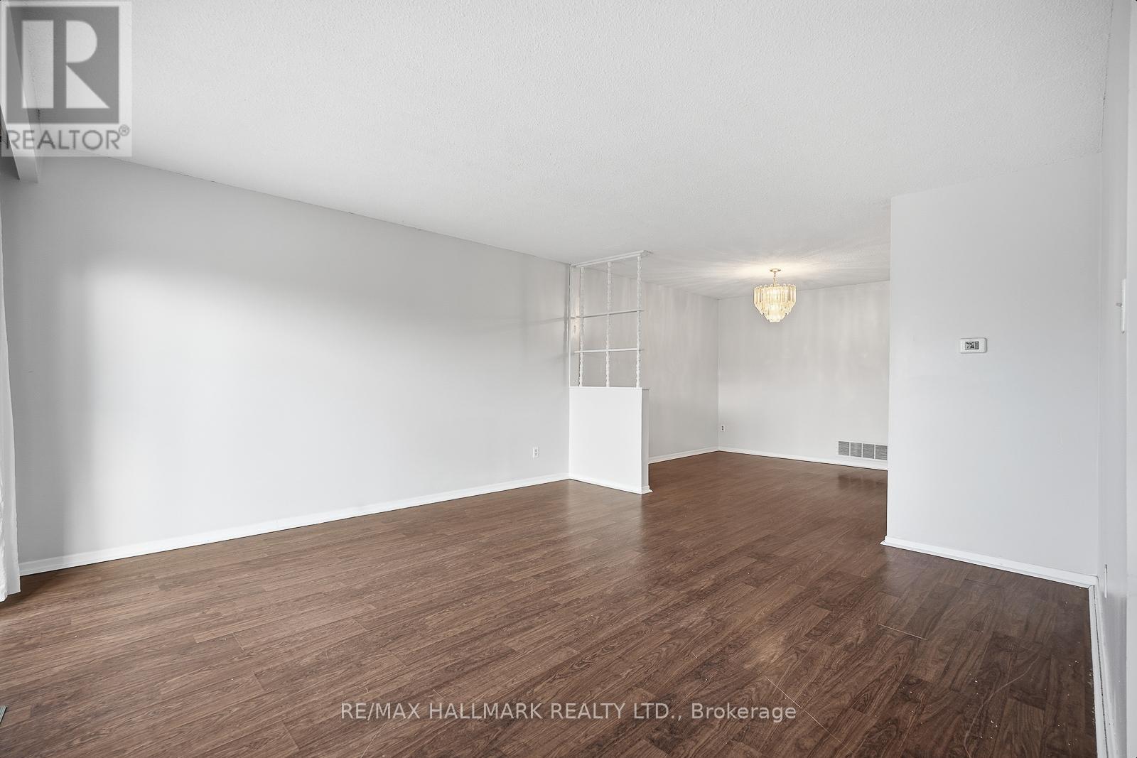 52 Simmons Boulevard, Brampton, Ontario  L6V 3V6 - Photo 9 - W12532446