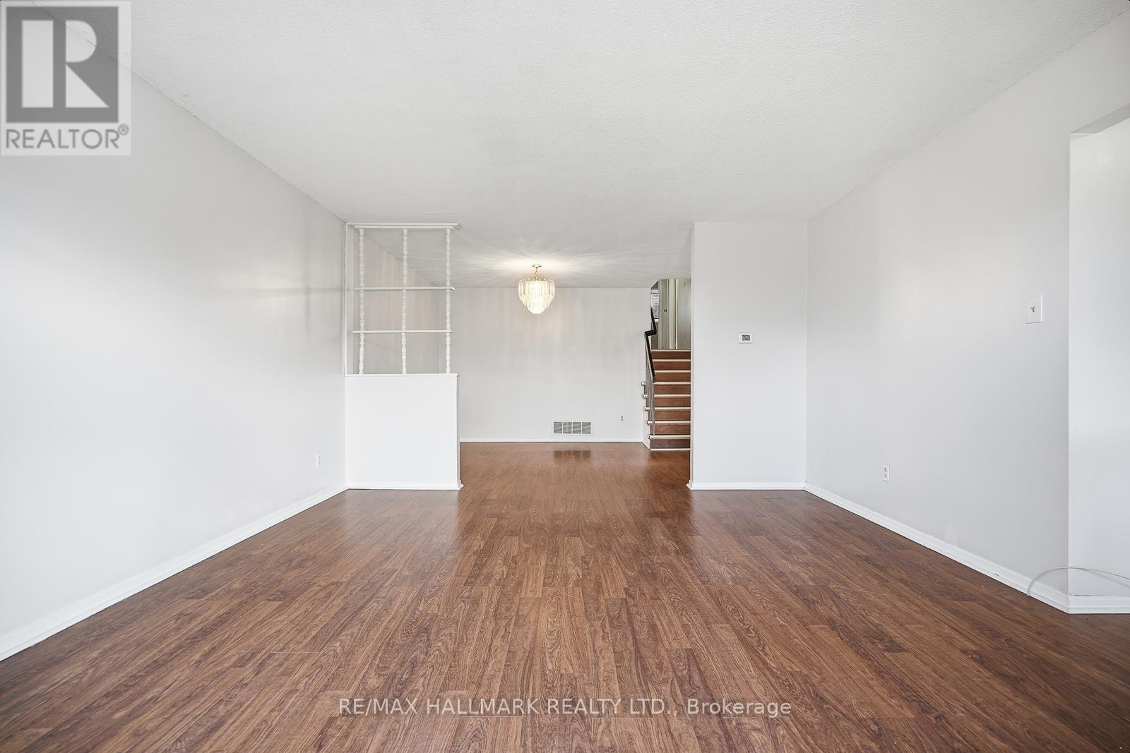 52 Simmons Boulevard, Brampton, Ontario  L6V 3V6 - Photo 10 - W12532446