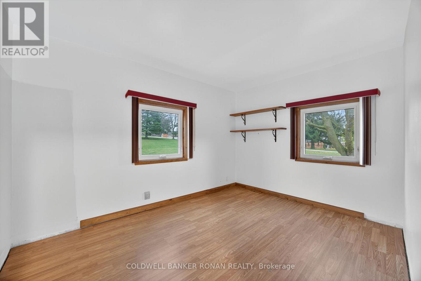 3 Cook Avenue, Innisfil, Ontario  L0L 1L0 - Photo 14 - N12534190