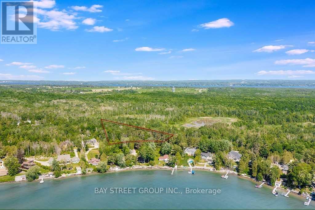 3358 CRESCENT HARBOUR ROAD, Innisfil, Ontario
