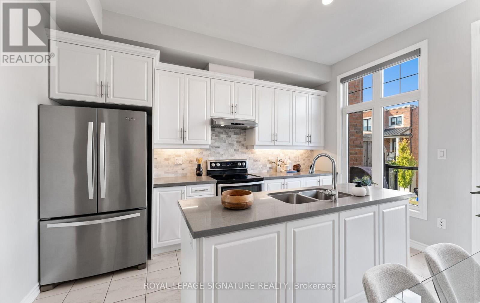 35 Hyderabad Lane, Markham, Ontario  L6E 0T8 - Photo 32 - N12534198