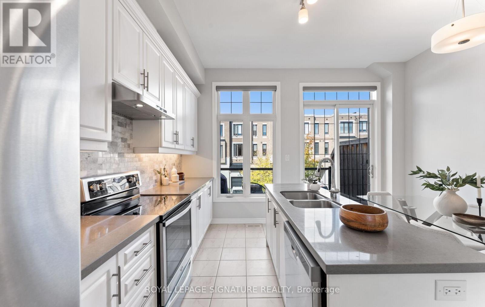 35 Hyderabad Lane, Markham, Ontario  L6E 0T8 - Photo 33 - N12534198