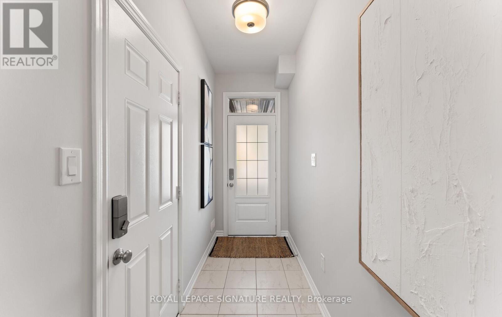 35 Hyderabad Lane, Markham, Ontario  L6E 0T8 - Photo 9 - N12534198