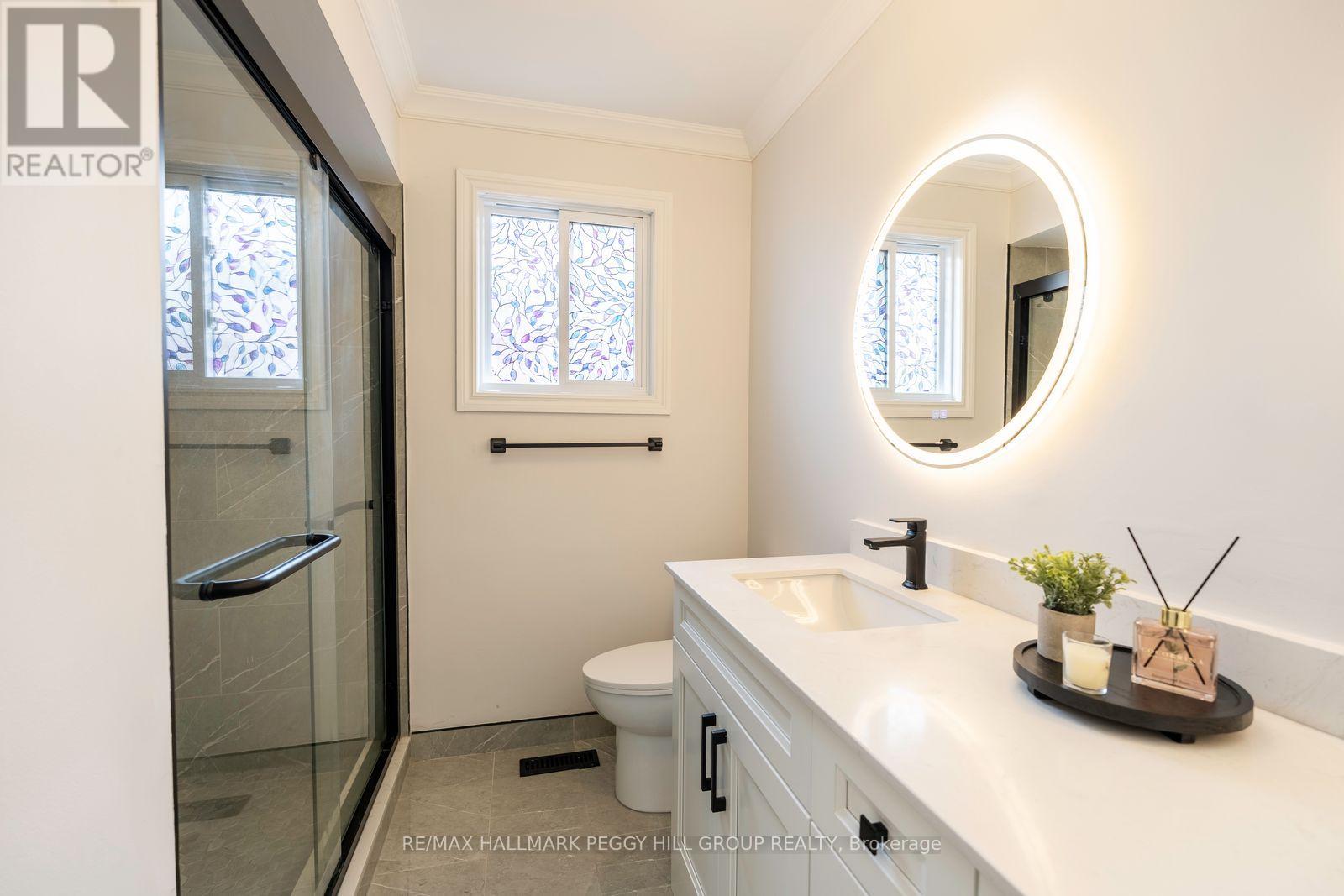 12 Cuthbert Street, Barrie (Ardagh), Ontario  L4N 6X7 - Photo 10 - S12534160