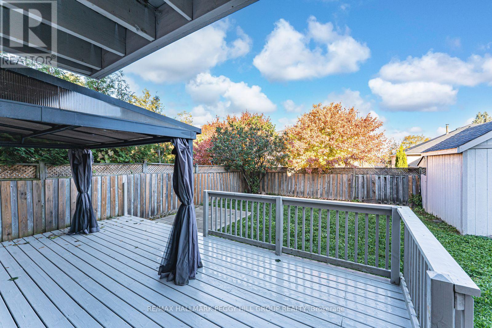 12 Cuthbert Street, Barrie (Ardagh), Ontario  L4N 6X7 - Photo 16 - S12534160