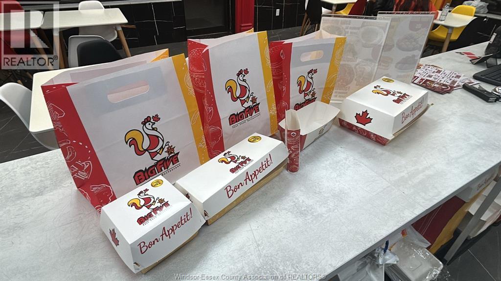 597 Wyandotte Street East, Windsor, Ontario  N9A 3J1 - Photo 2 - 25028524