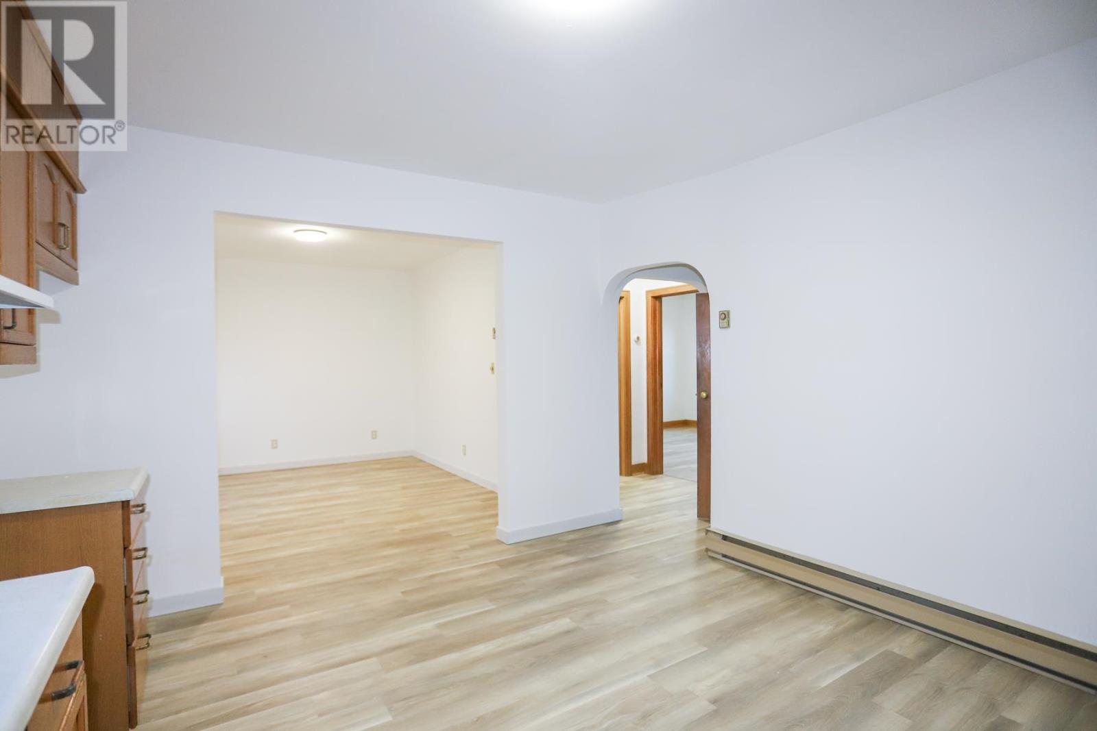 175 Henrietta Ave, Sault Ste. Marie, Ontario  P6C 2A2 - Photo 11 - SM253045