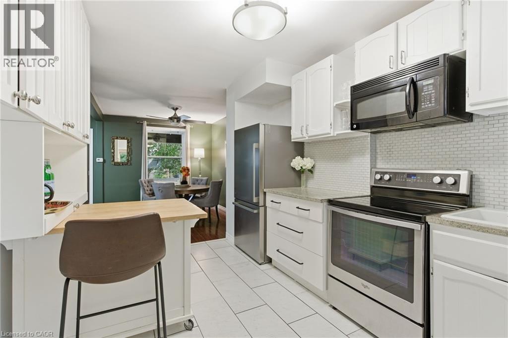 92 Huxley Avenue S, Hamilton, Ontario  L8K 2P8 - Photo 13 - 40785159