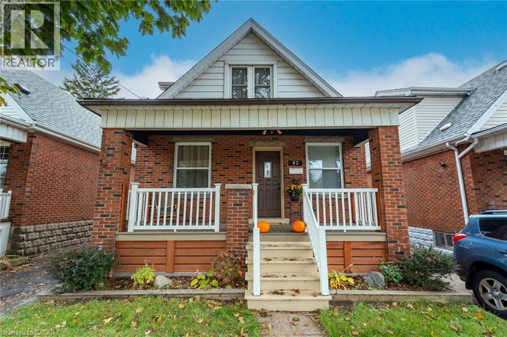 92 Huxley Avenue S, Hamilton, Ontario  L8K 2P8 - Photo 2 - 40785159