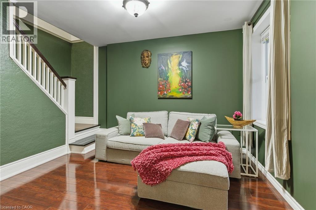 92 Huxley Avenue S, Hamilton, Ontario  L8K 2P8 - Photo 6 - 40785159