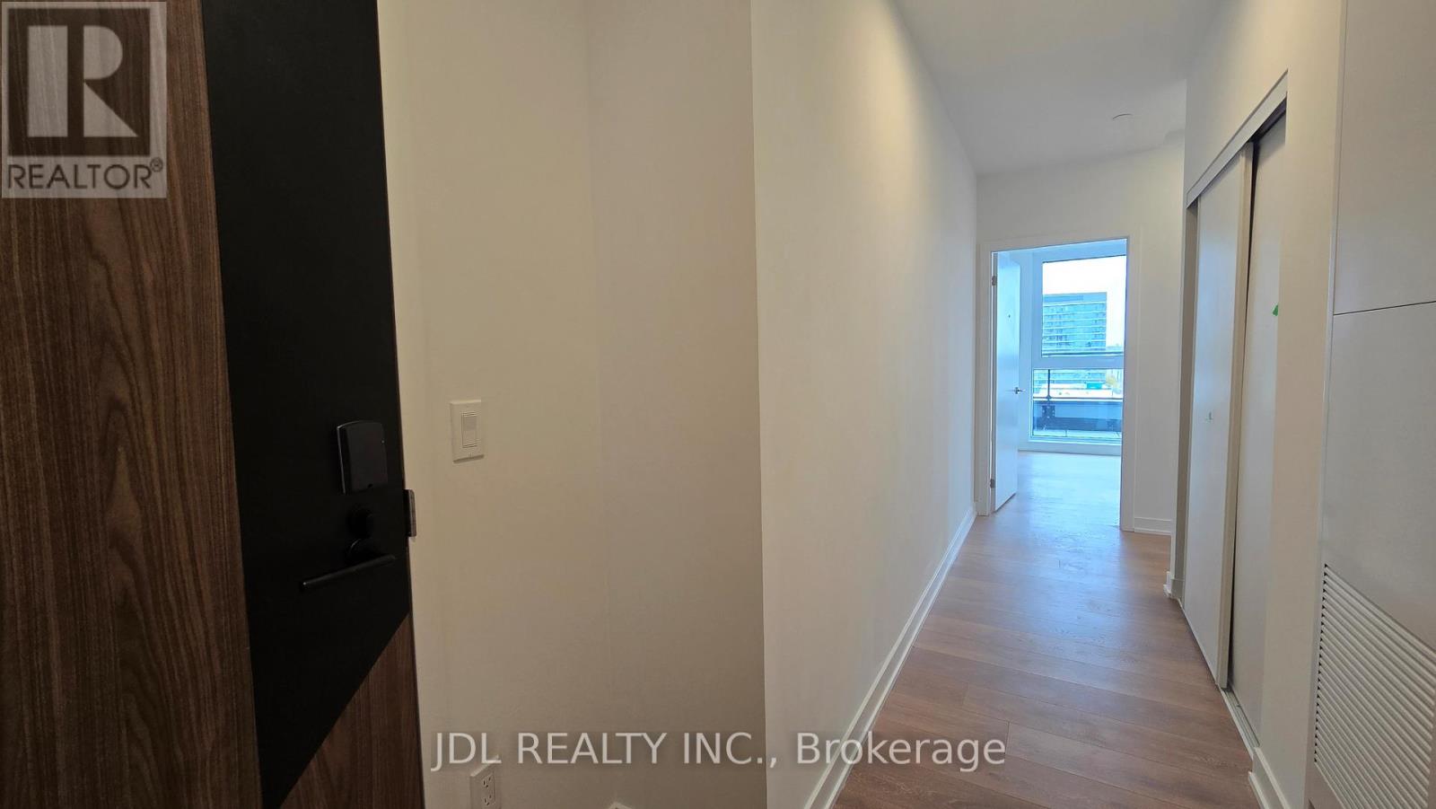 615 - 1037 The Queensway, Toronto, Ontario  M8Z 6C7 - Photo 4 - W12534066