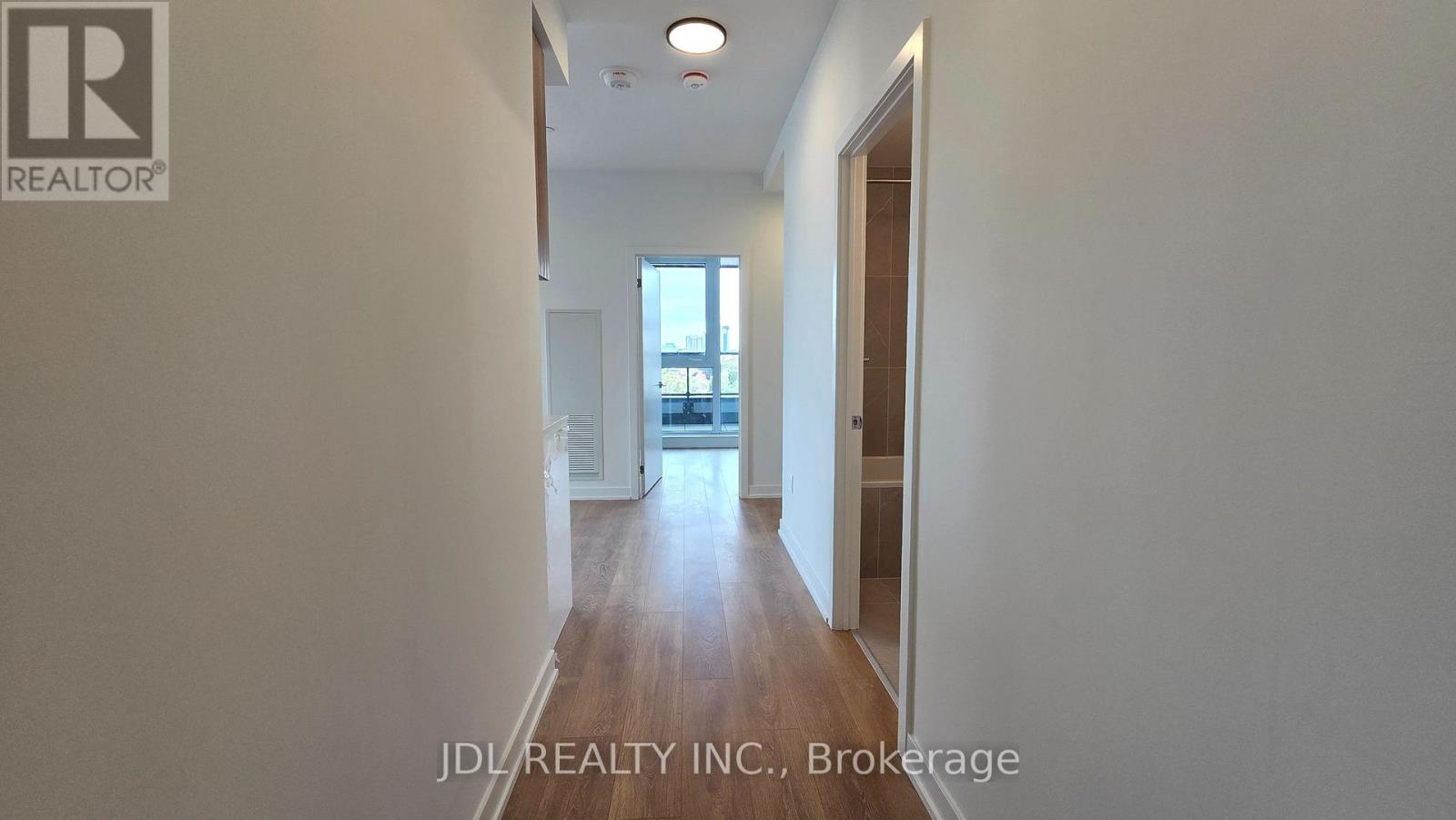 615 - 1037 The Queensway, Toronto, Ontario  M8Z 6C7 - Photo 7 - W12534066