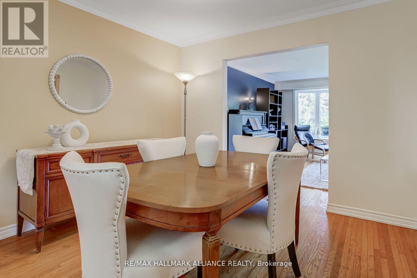 2033 Water's Edge Drive, Oakville, Ontario  L6L 1A3 - Photo 10 - W12534072