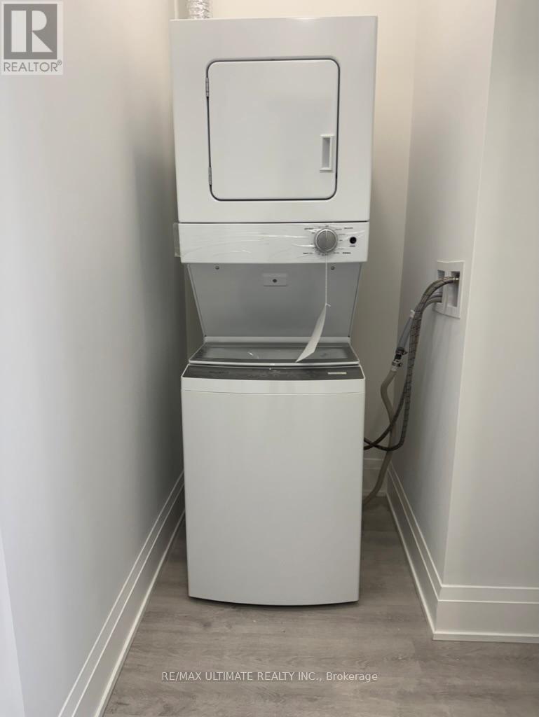 107 - 412 Silver Maple Road, Oakville, Ontario  L6H 7X8 - Photo 11 - W12534116