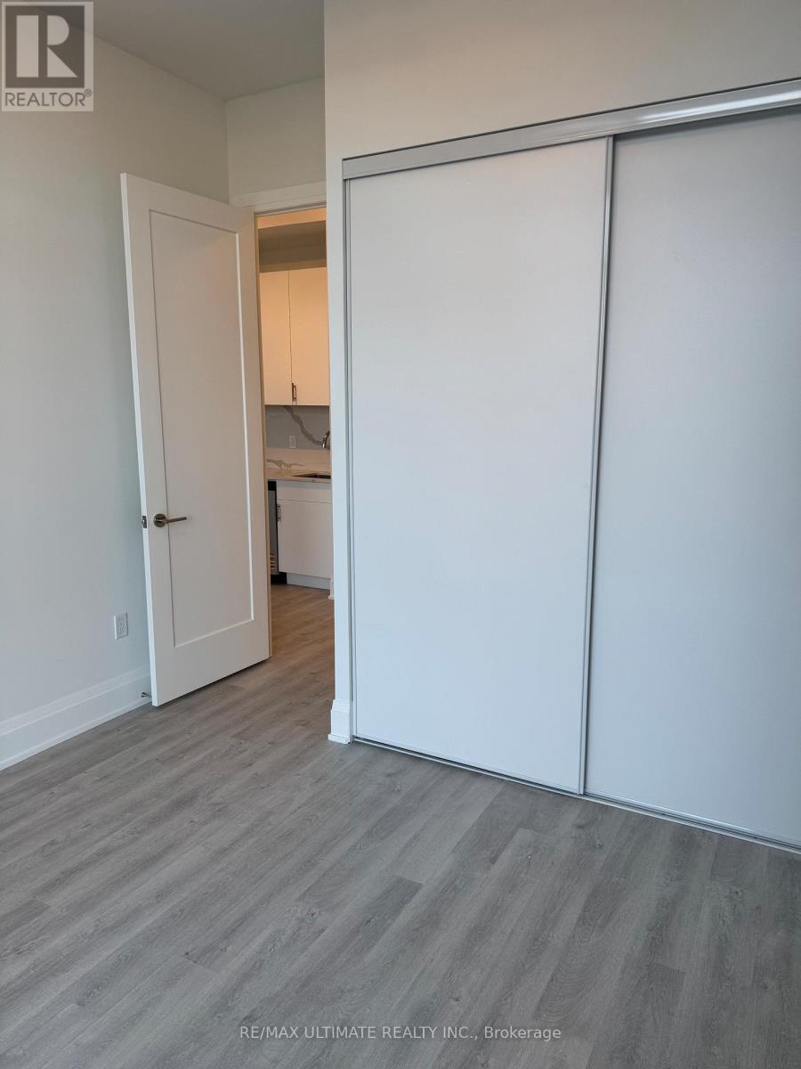 107 - 412 Silver Maple Road, Oakville, Ontario  L6H 7X8 - Photo 7 - W12534116