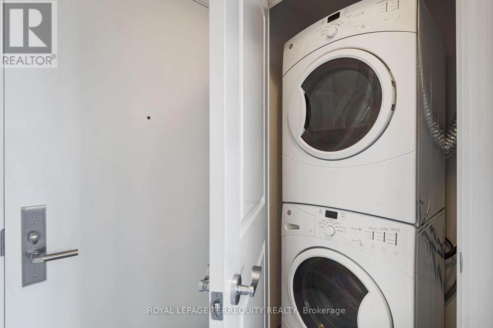 205 - 16 Brookers Lane, Toronto, Ontario  M8V 0A5 - Photo 16 - W12534200