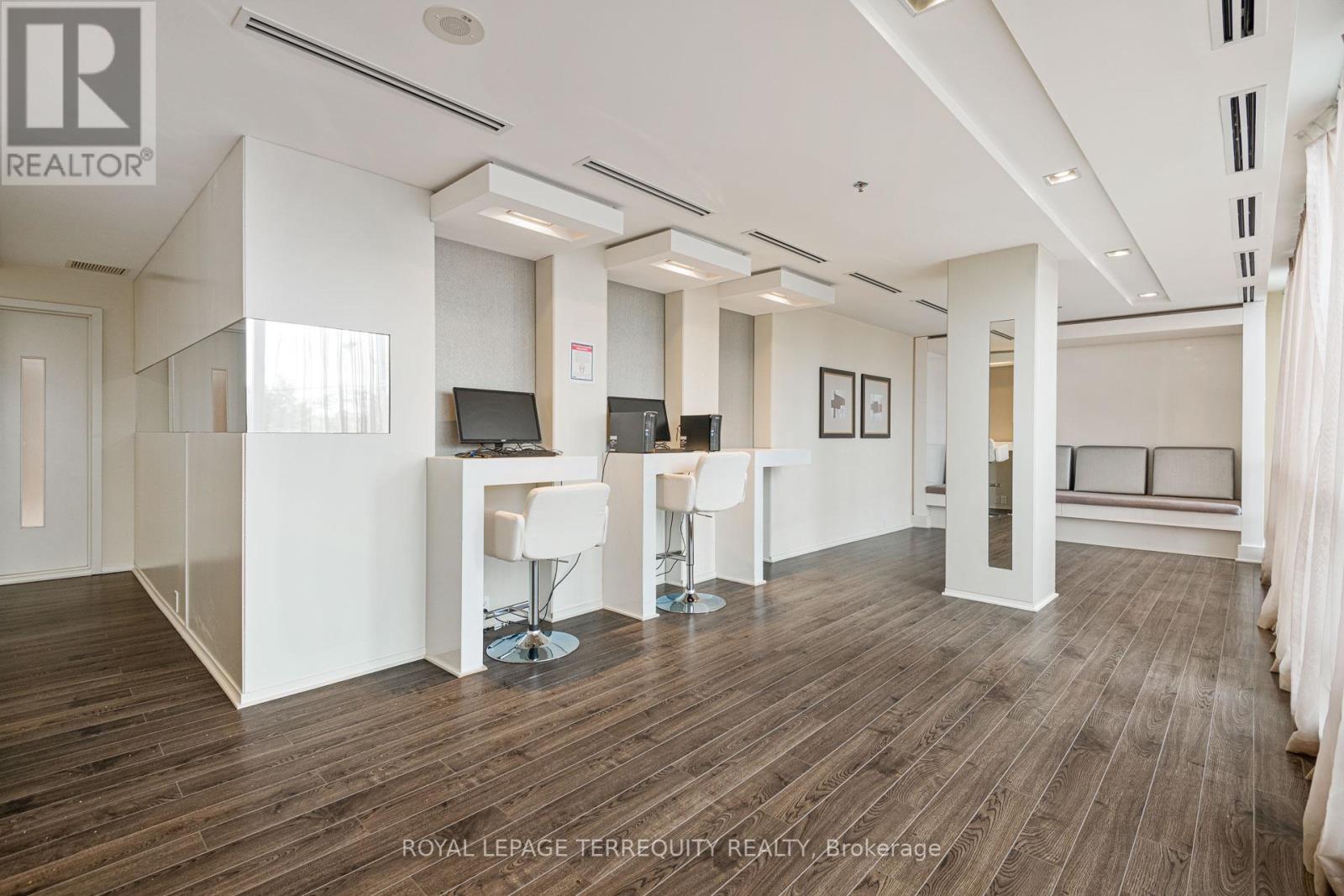 205 - 16 Brookers Lane, Toronto, Ontario  M8V 0A5 - Photo 25 - W12534200