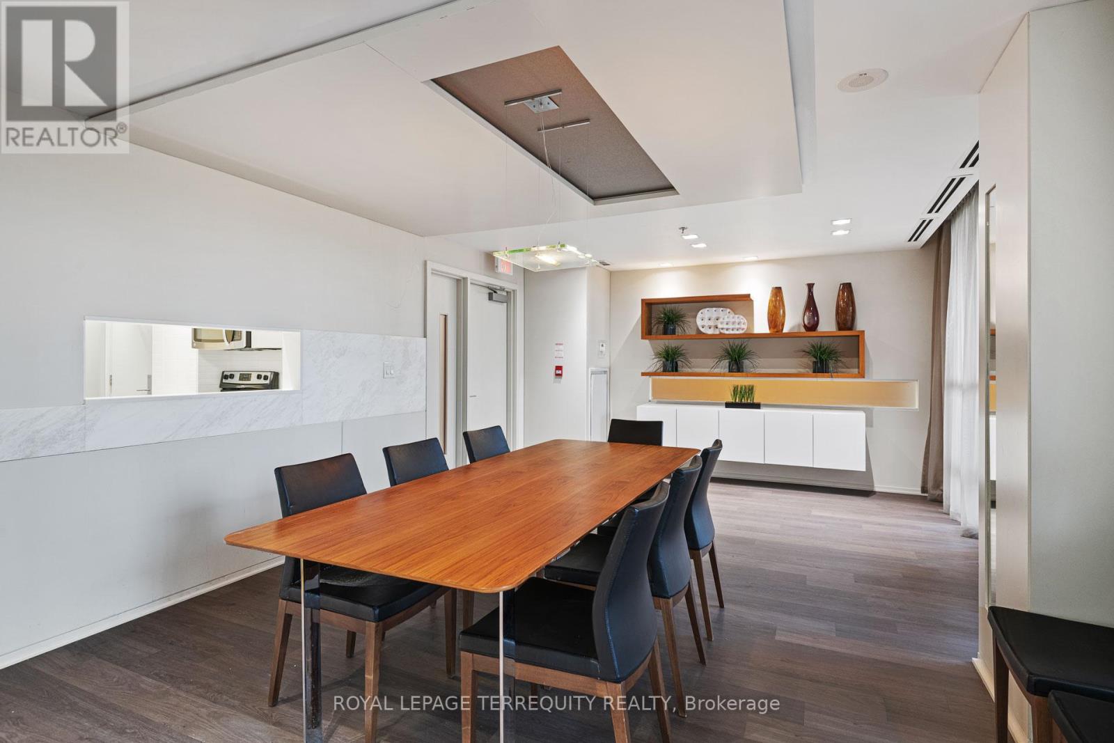 205 - 16 Brookers Lane, Toronto, Ontario  M8V 0A5 - Photo 37 - W12534200